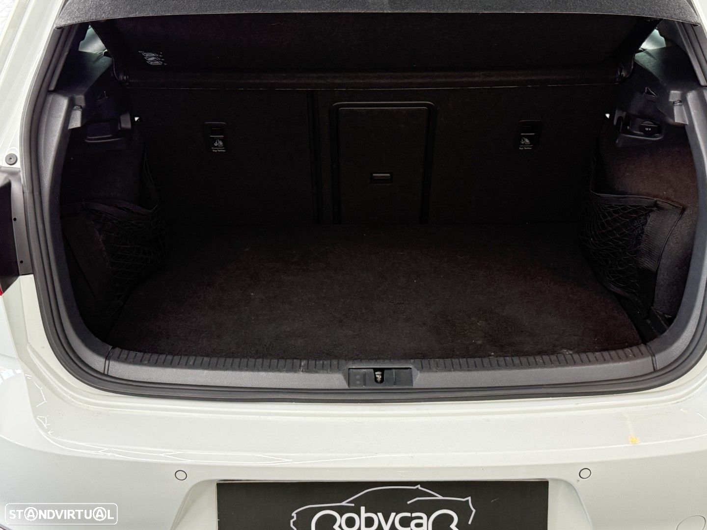 VW Golf 1.4 GTE Plug-in - 28
