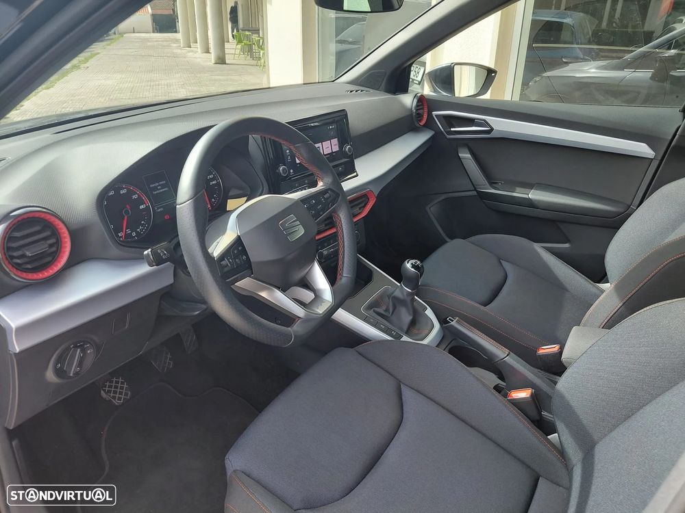 SEAT Arona 1.0 TSI FR - 22