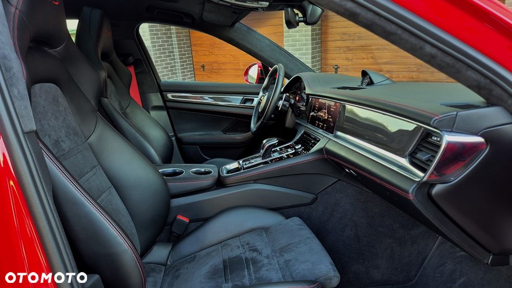 Porsche Panamera - 24