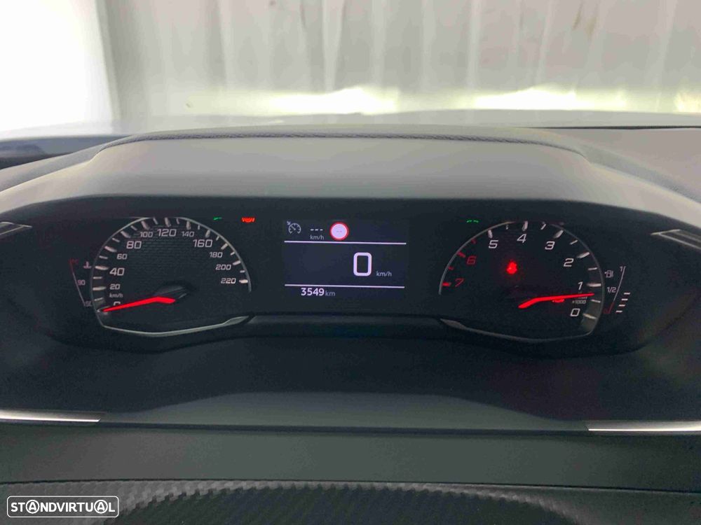 Peugeot 2008 1.2 PureTech Style - 8