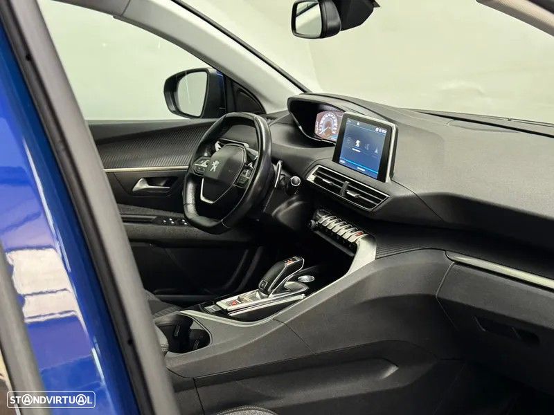 Peugeot 3008 1.2 PureTech Allure EAT8 - 19