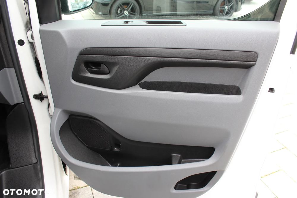 Toyota Proace - 23