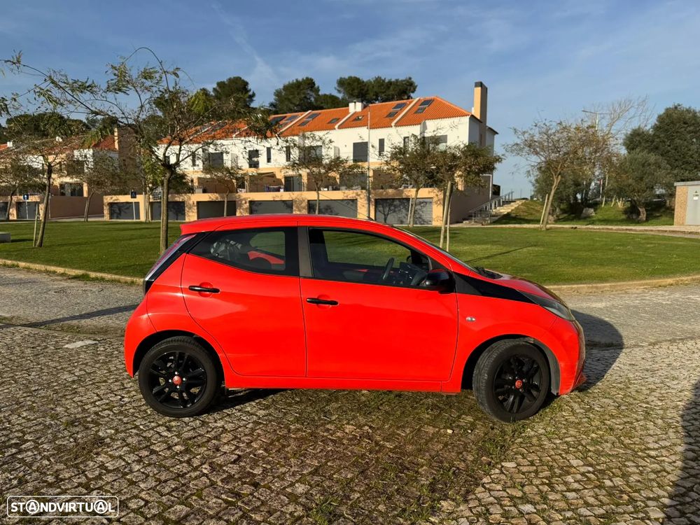 Toyota Aygo 1.0 X-Cite - 4