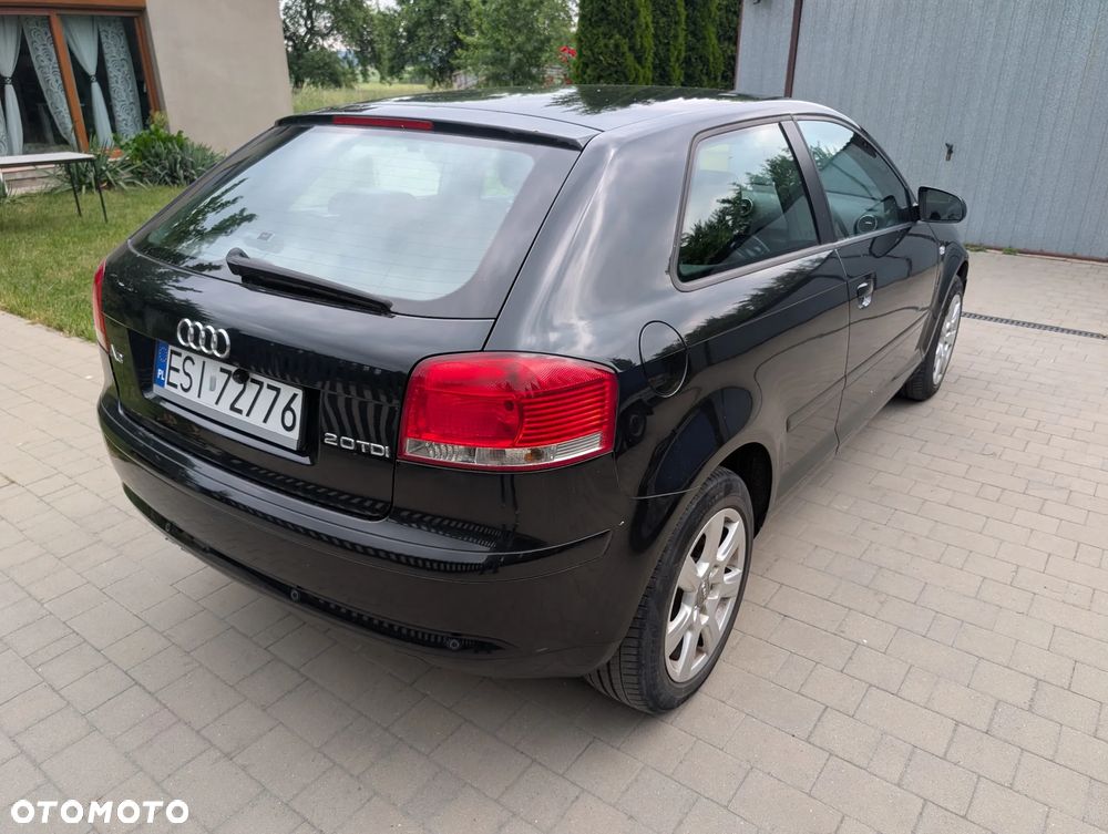 Audi A3 3-drzwiowe 2.0 TDI DPF Ambiente - 5