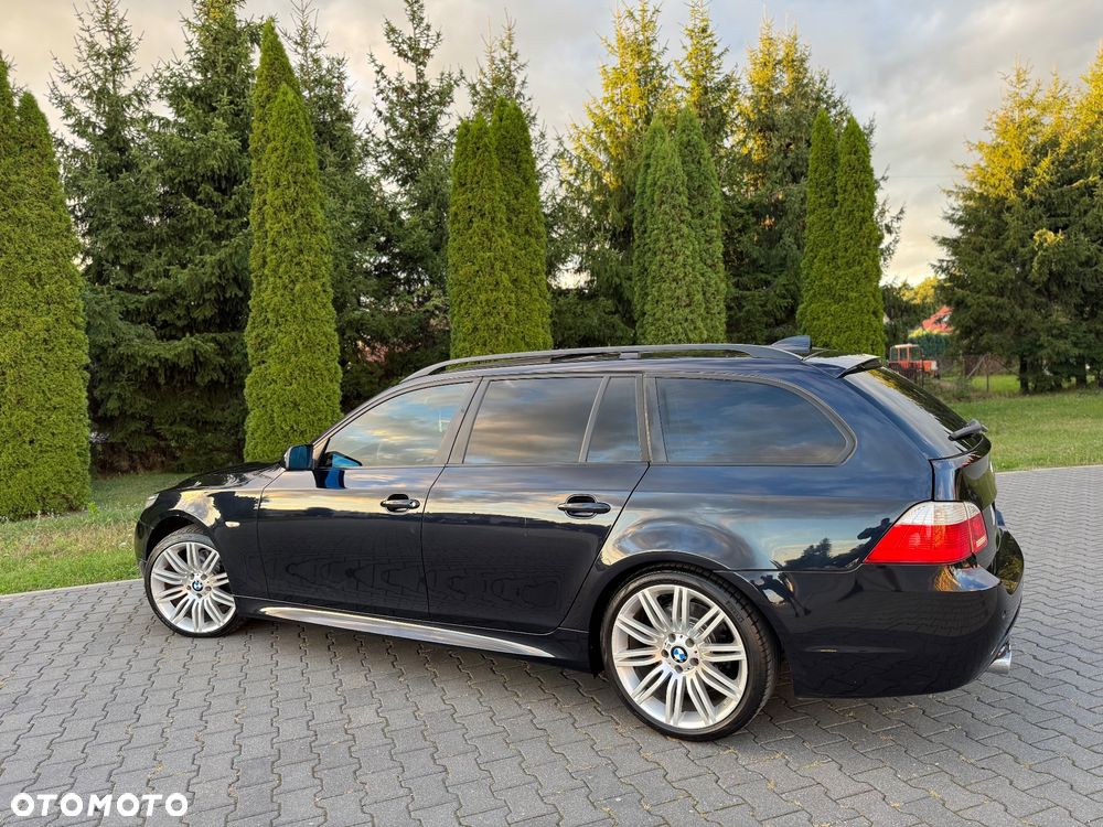 BMW Seria 5 530d Touring - 11
