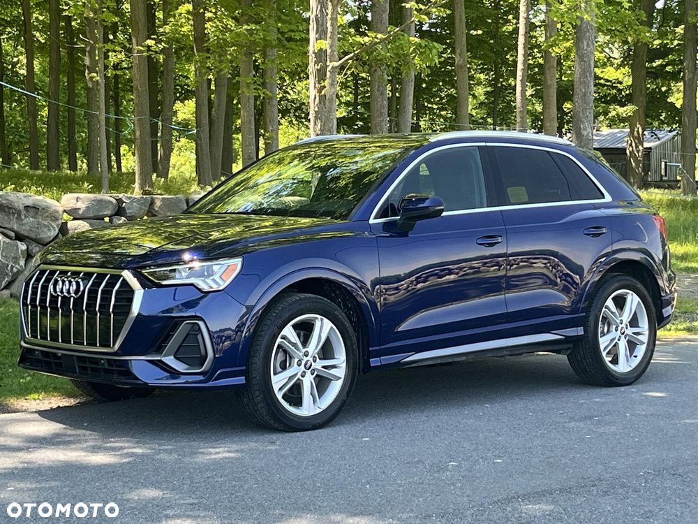 Audi Q3 - 1