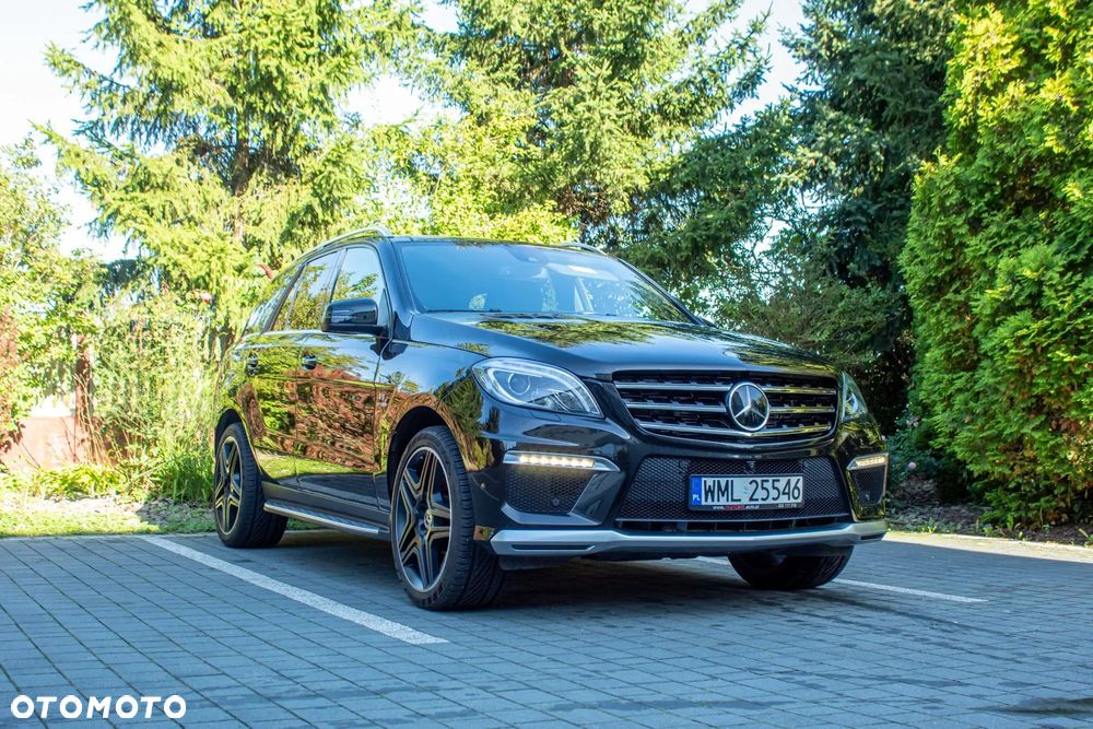 Mercedes-Benz ML 63 AMG 4Matic AMG SPEEDSHIFT 7G-TRONIC - 2
