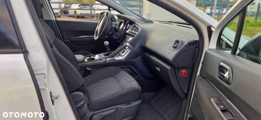 Peugeot 3008 - 12