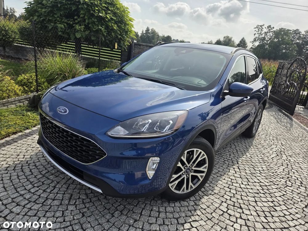 Ford Kuga - 19