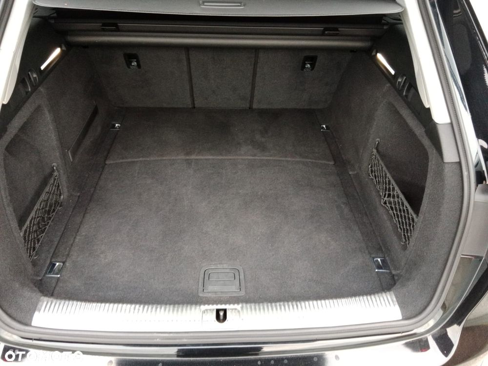 Audi A4 Avant - 31