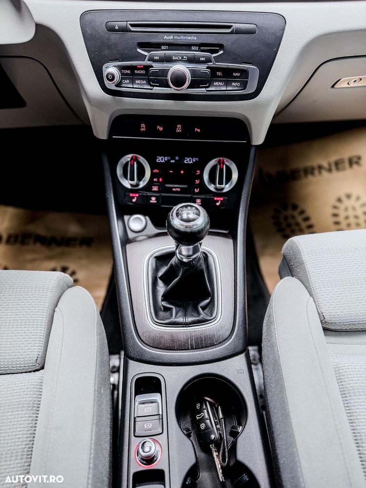 Audi Q3 2.0 TDI - 22