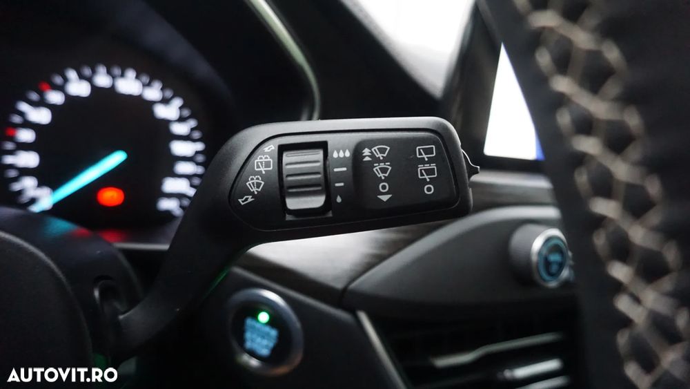 Ford Focus 1.5 EcoBoost Vignale - 23