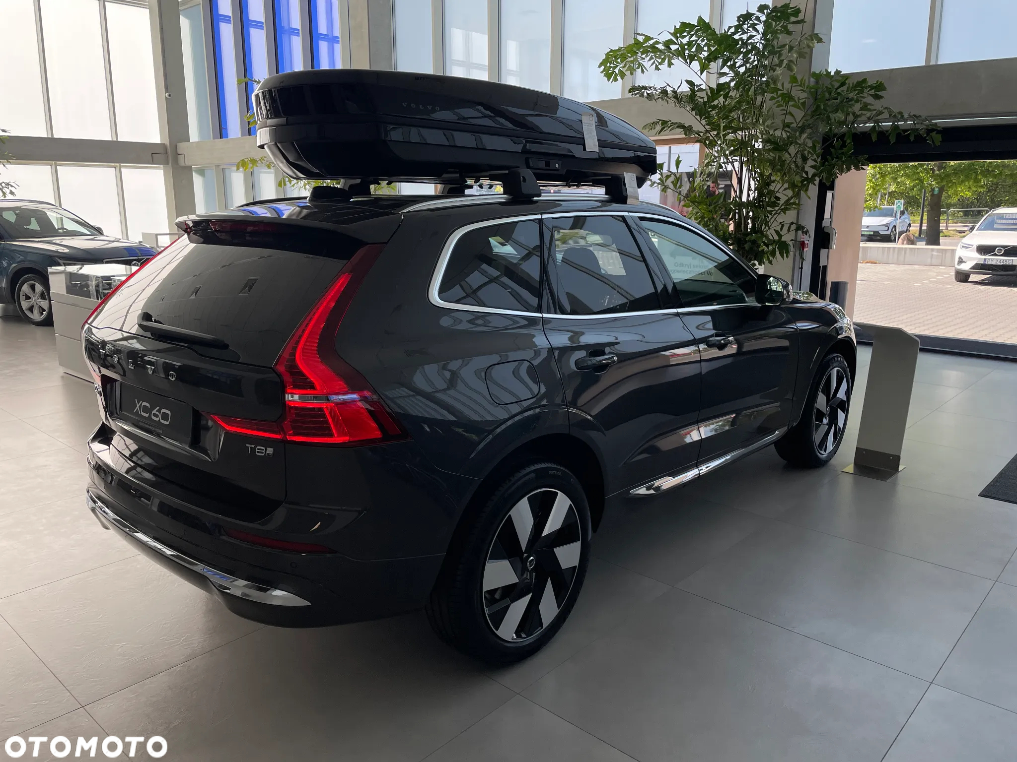 Volvo XC 60 ver-t8-plug--in-hybrid-awd-ultra-bright - 3