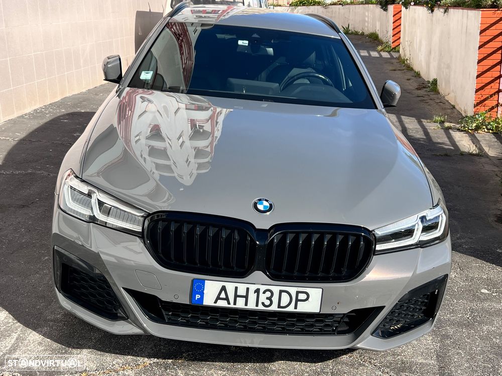 BMW 520 e Pack M - 1