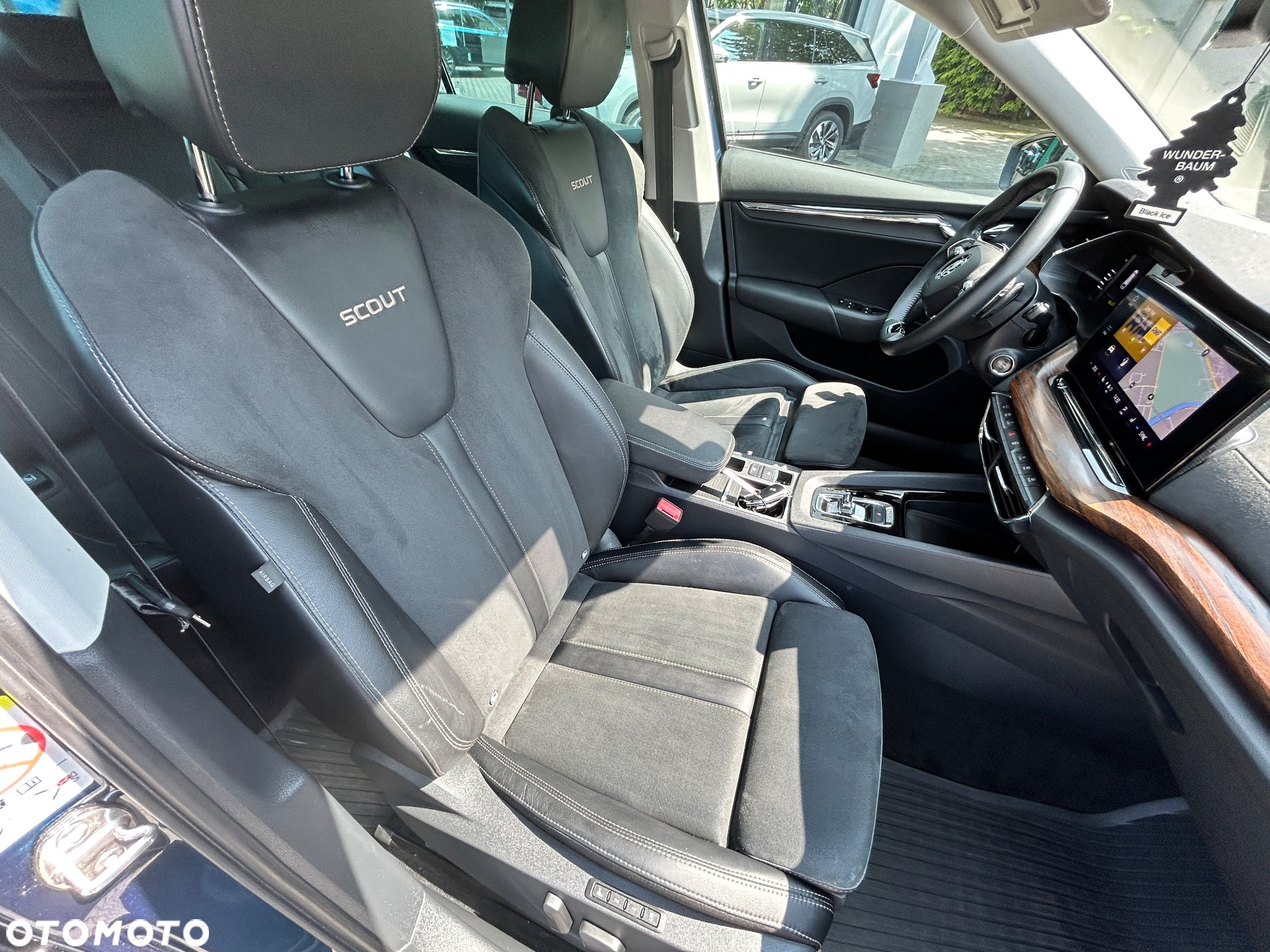 Skoda Octavia 2.0 TSI 4x4 Scout DSG - 17
