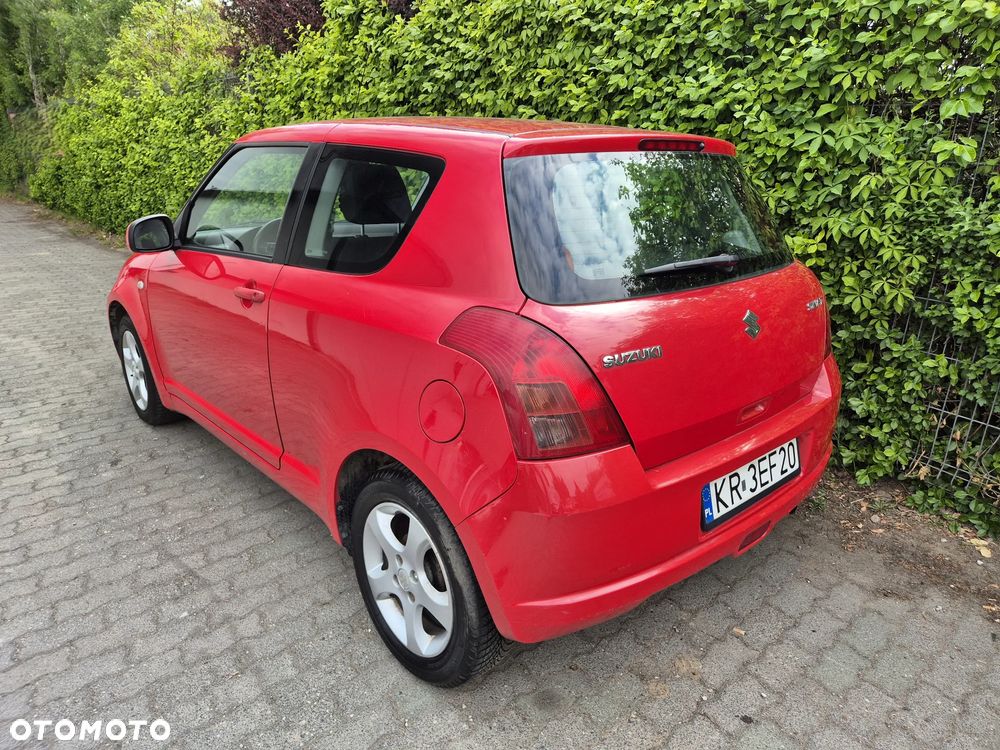Suzuki Swift 1.3 Club - 14