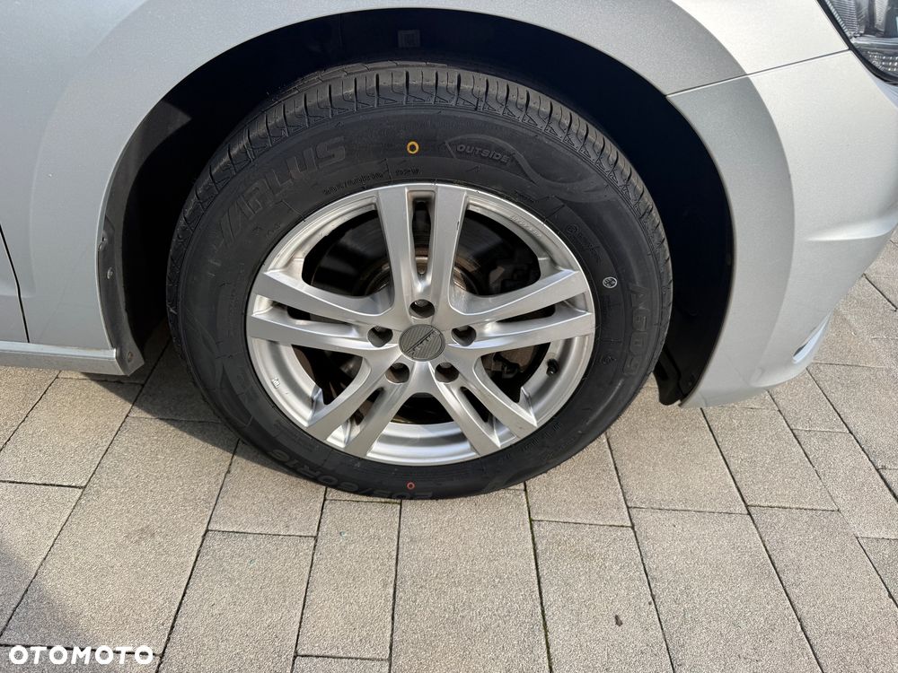 Volkswagen Touran 2.0 TDI BMT Highline - 6