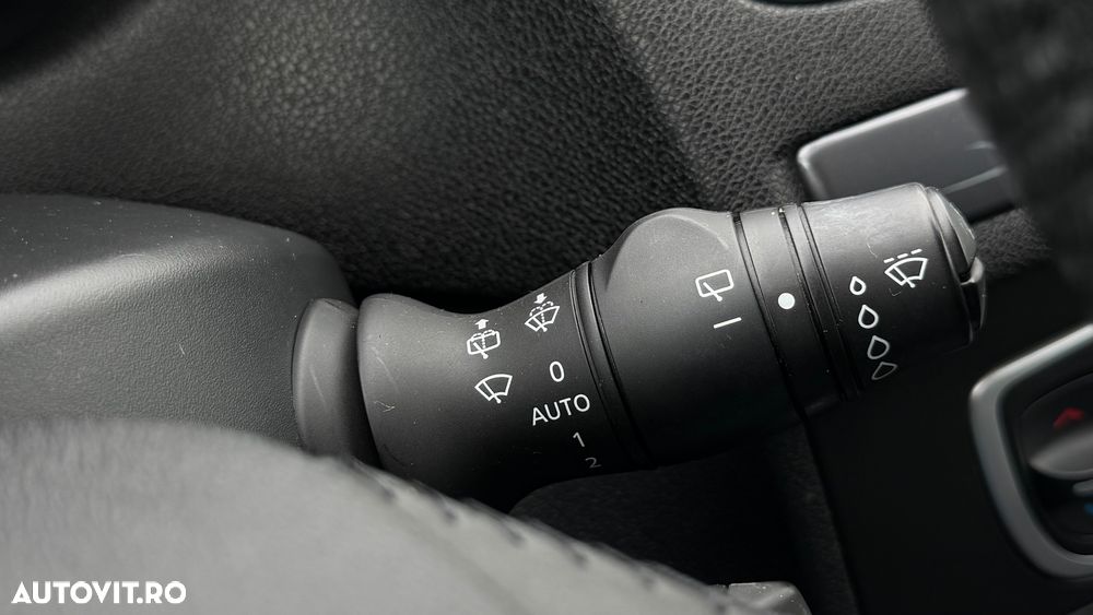 Renault Megane ENERGY dCi 110 BUSINESS - 15