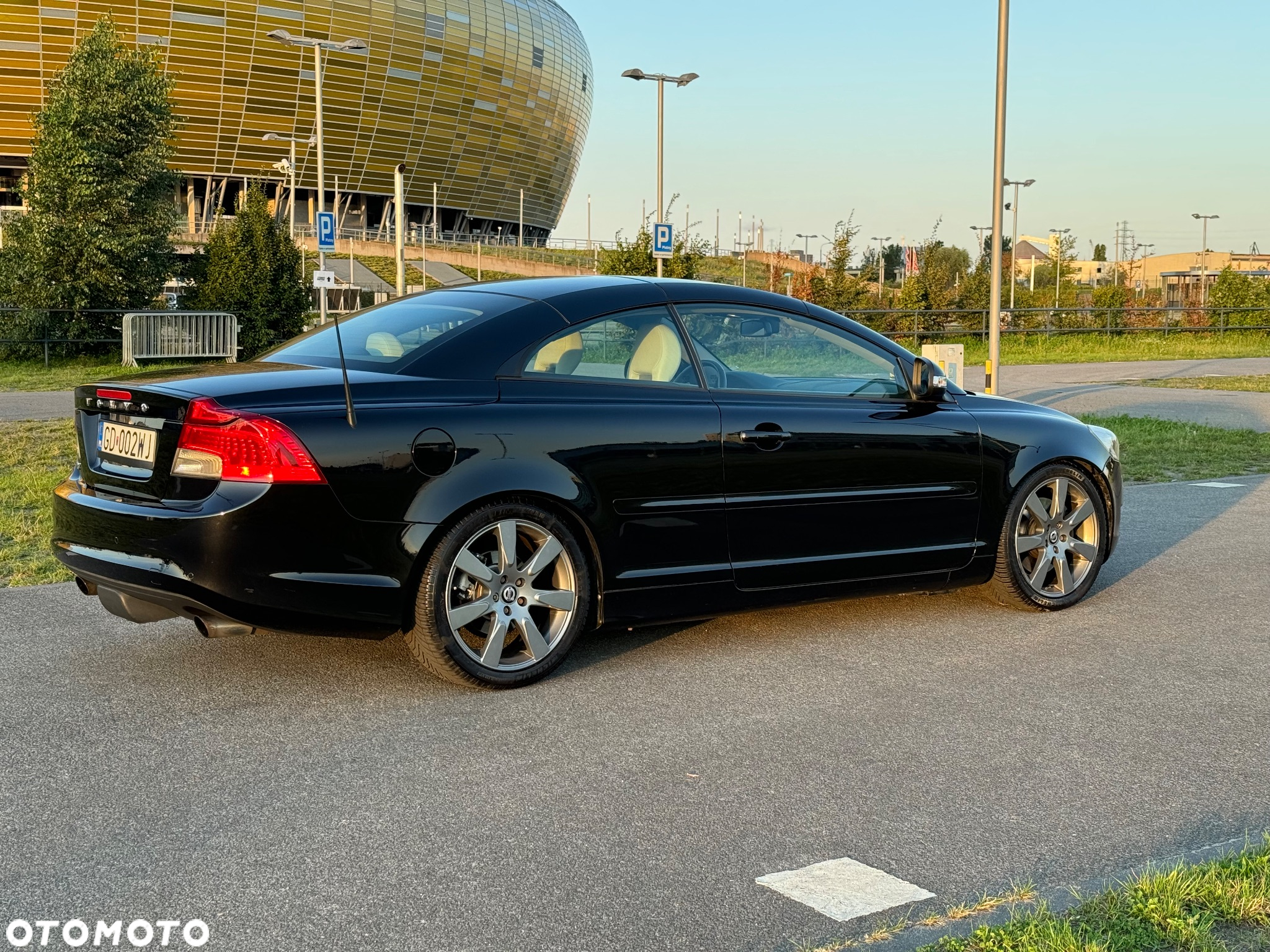 Volvo C70 D3 Summum - 16