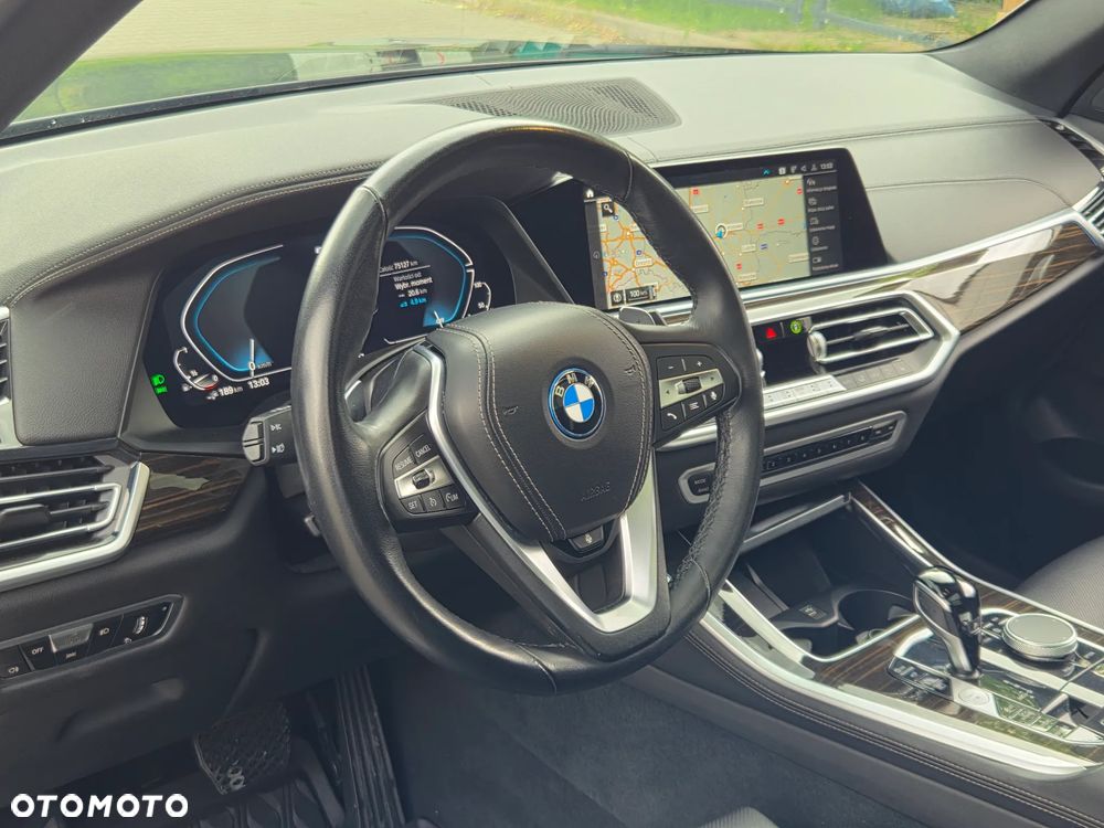 BMW X5 xDrive45e - 12
