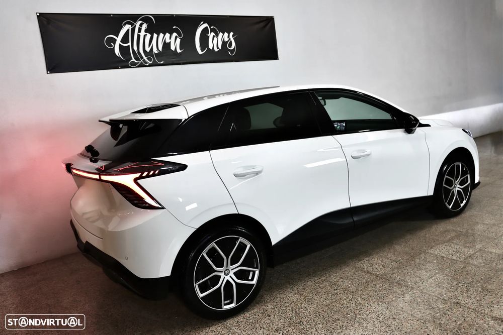 MG MG4 4 Luxury 64 kWh - 31