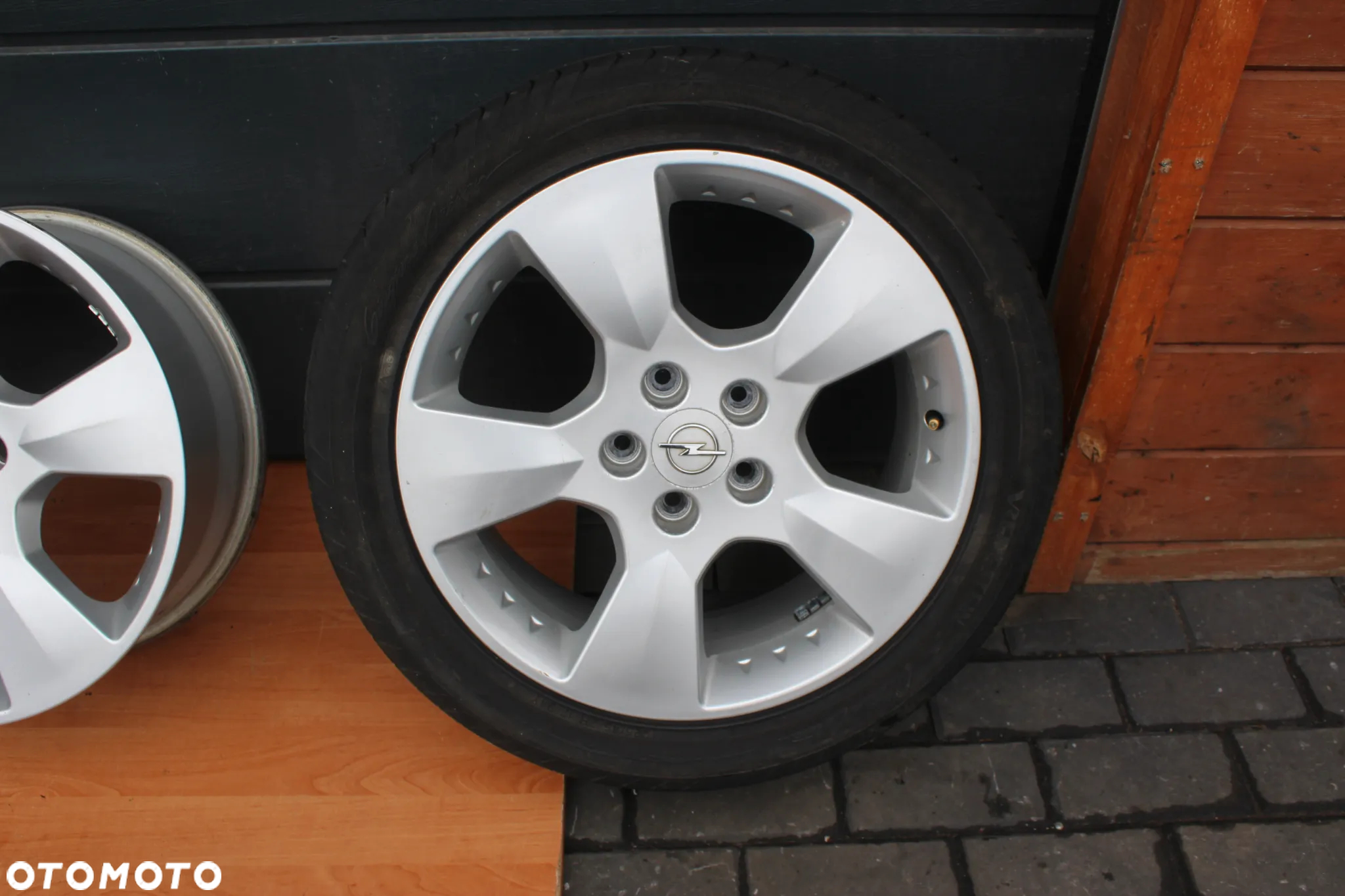 KOŁA FELGI ALUMINIOWE OPONY OPEL ZAFIRA A B ASTRA H VECTRA C SIGNUM 17 CALI 5X110 ET47 225/45/17 - 9
