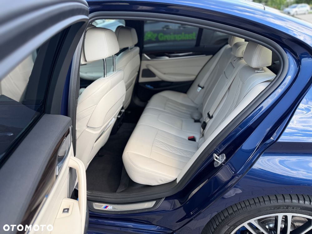 BMW Seria 5 530i xDrive M Sport sport - 27