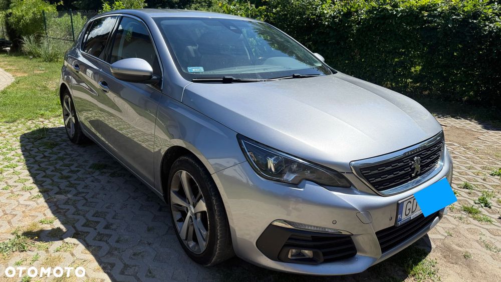 Peugeot 308 - 1