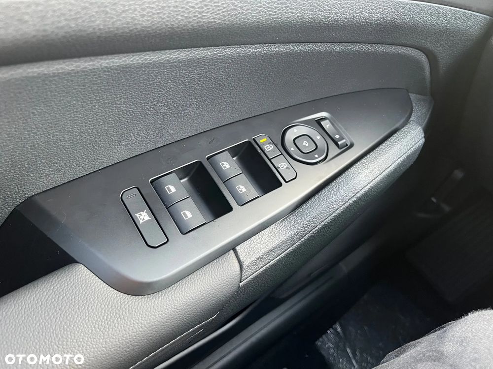 Kia Sportage 1.6 T-GDI L 2WD - 29