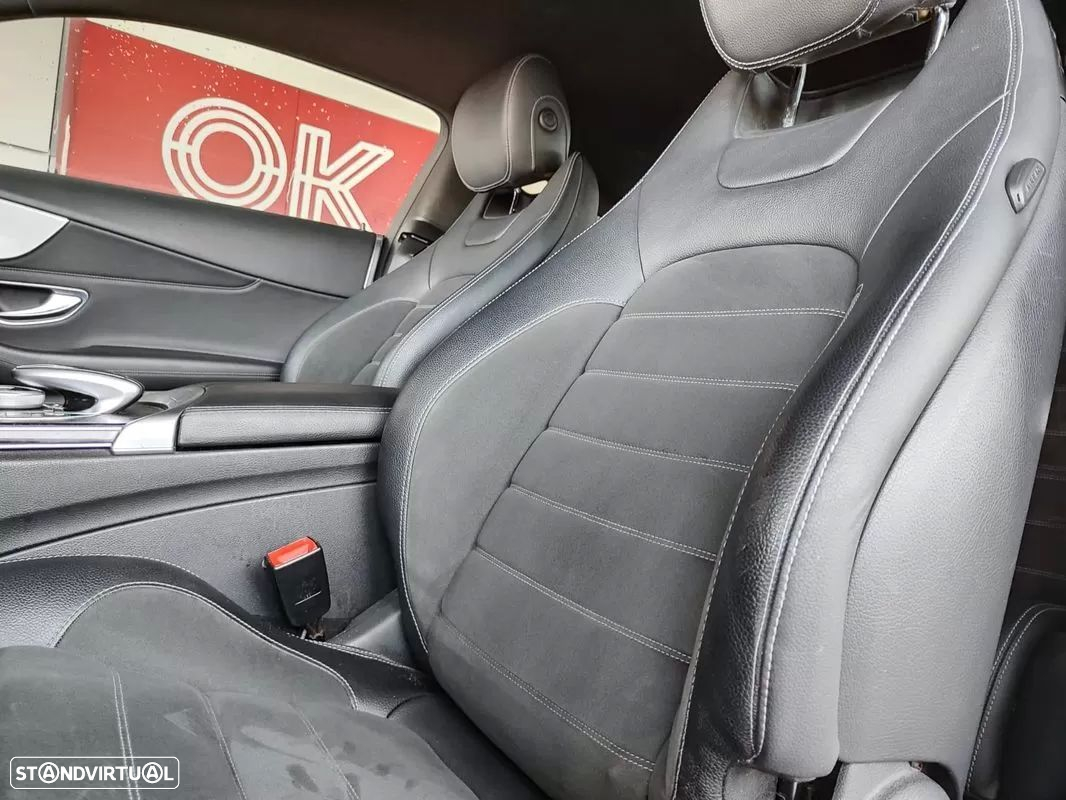 Mercedes-Benz C 220 d Coupe 9G-TRONIC AMG Line - 24