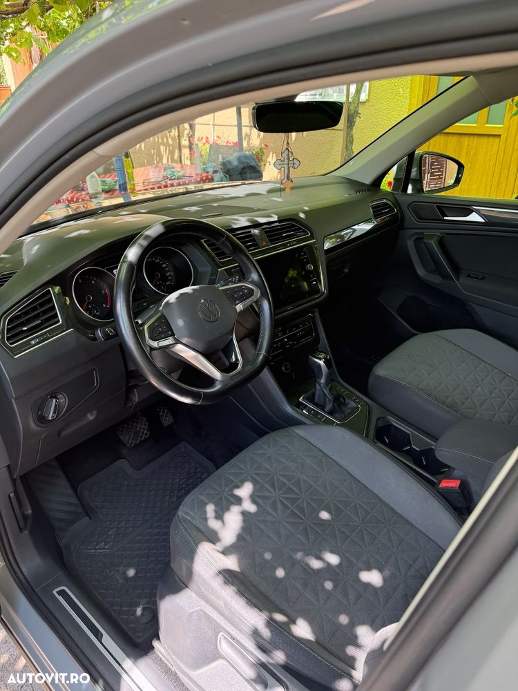 Volkswagen Tiguan 2.0 TDI 4Mot DSG Comfortline - 4