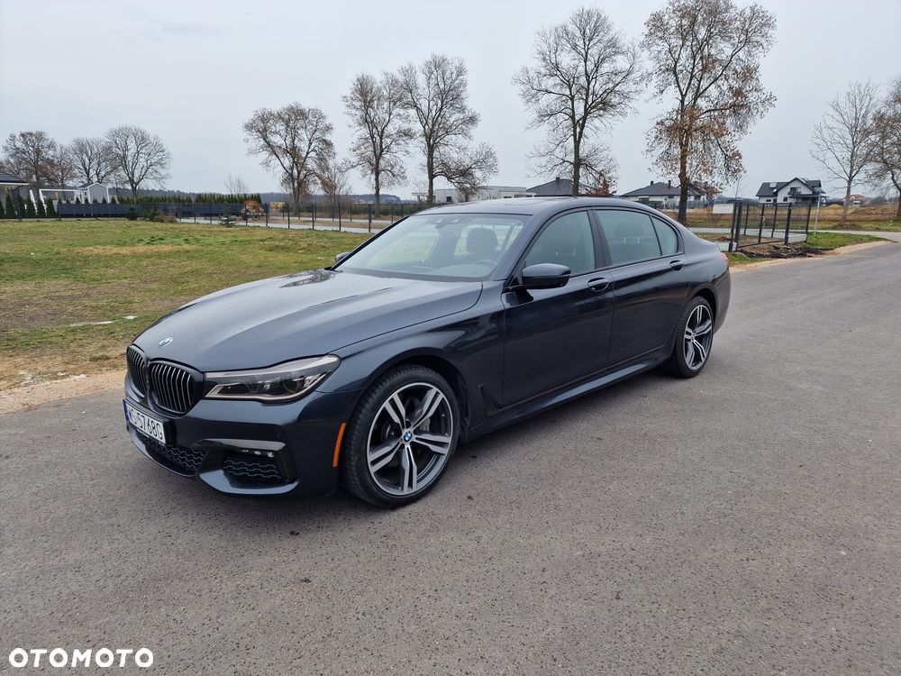 BMW Seria 7 740Li - 1