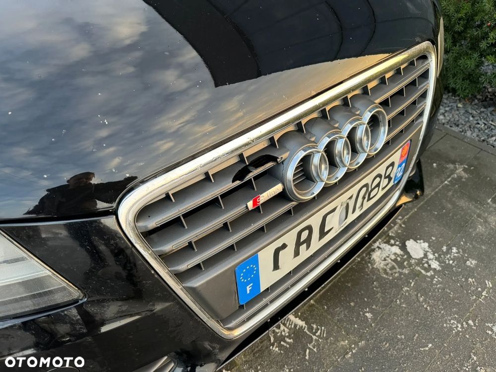 Audi A4 Avant 2.0 TDI DPF S line Sportpaket (plus) - 12