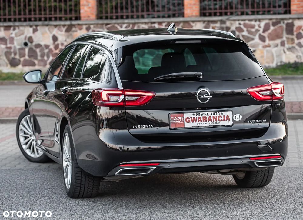 Opel Insignia 2.0 T 4x4 Exclusive S&S - 12