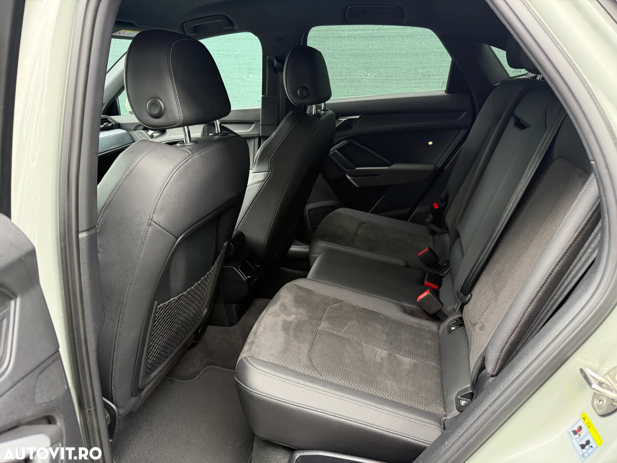 Audi Q3 Sportback 2.0 40 TDI quattro S tronic S Line - 11