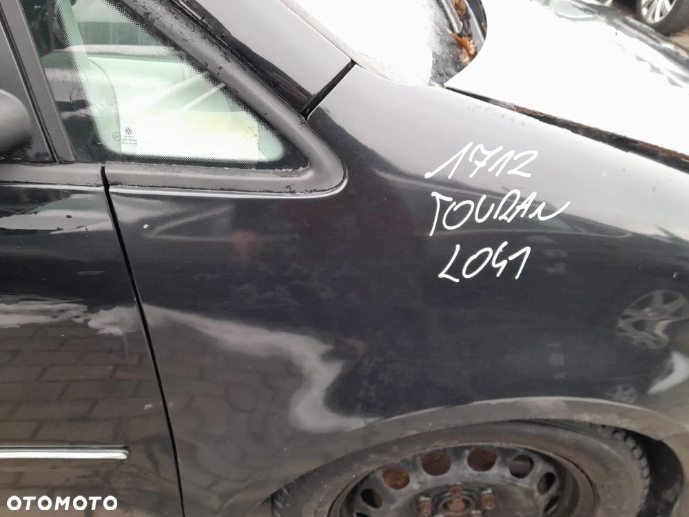 VW TOURAN BŁOTNIK PRAWY PRZEDNI PRAWY PRZÓD KOLOR: L041 - 2