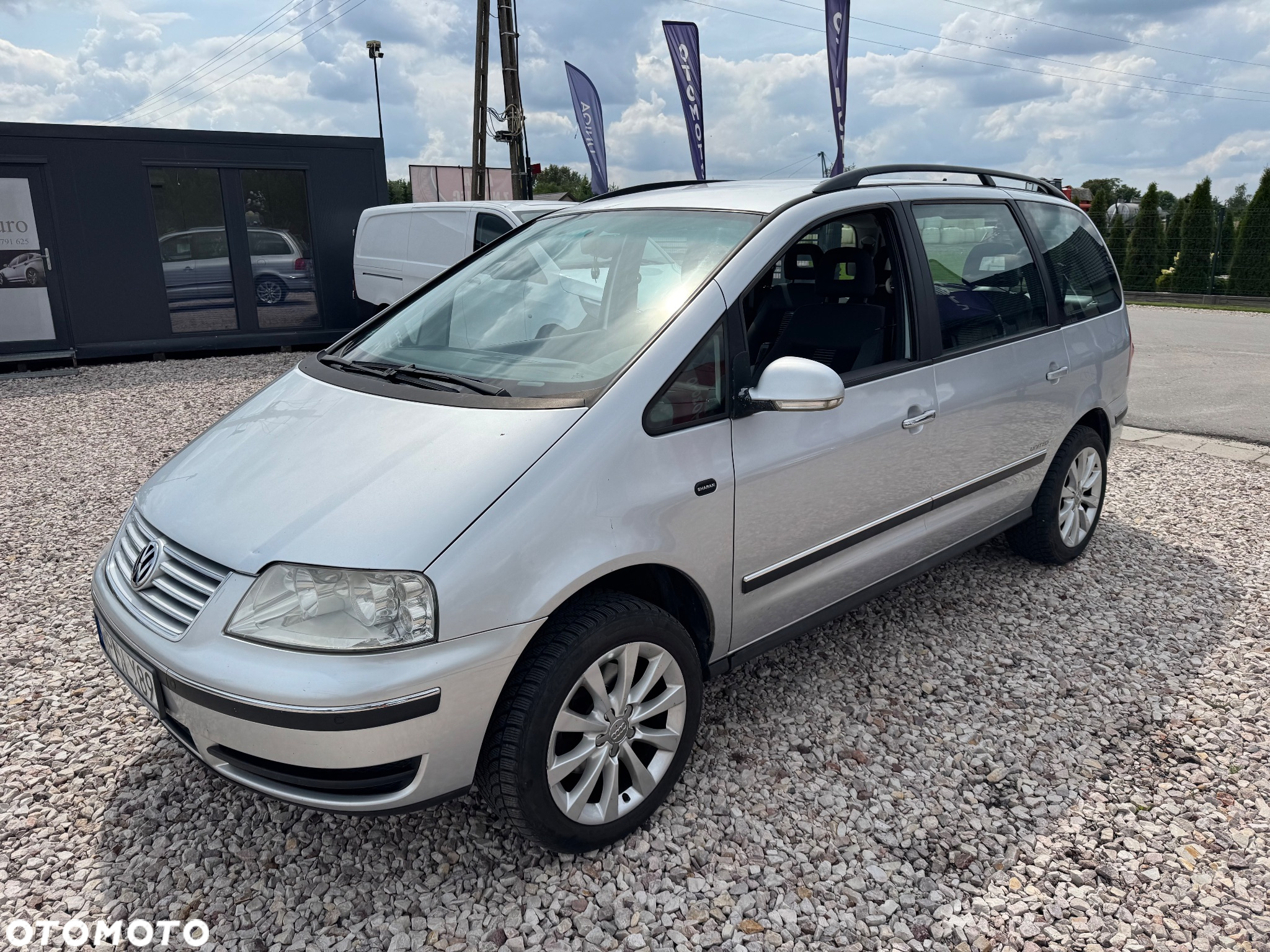 Volkswagen Sharan - 15