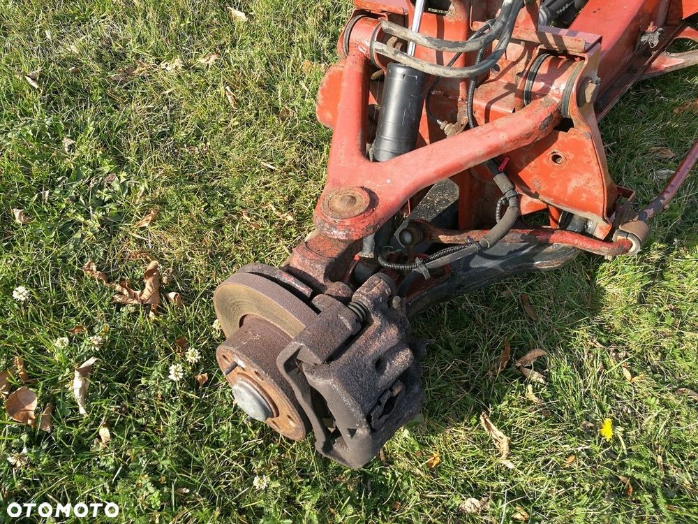 wahacz zawieszenia dolny iveco daily resor 99-11 - 12