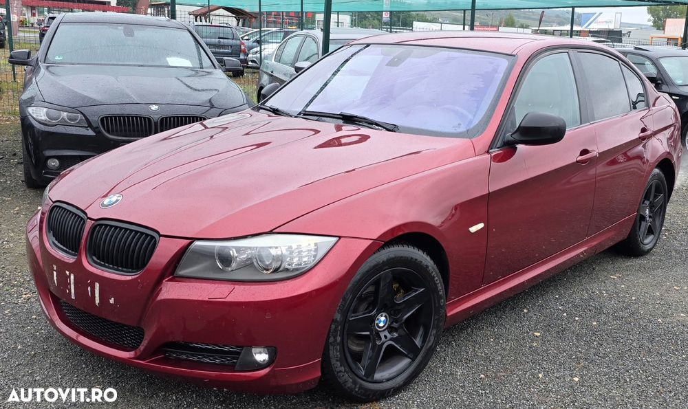 BMW Seria 3 320d EfficientDynamics Edition - 8