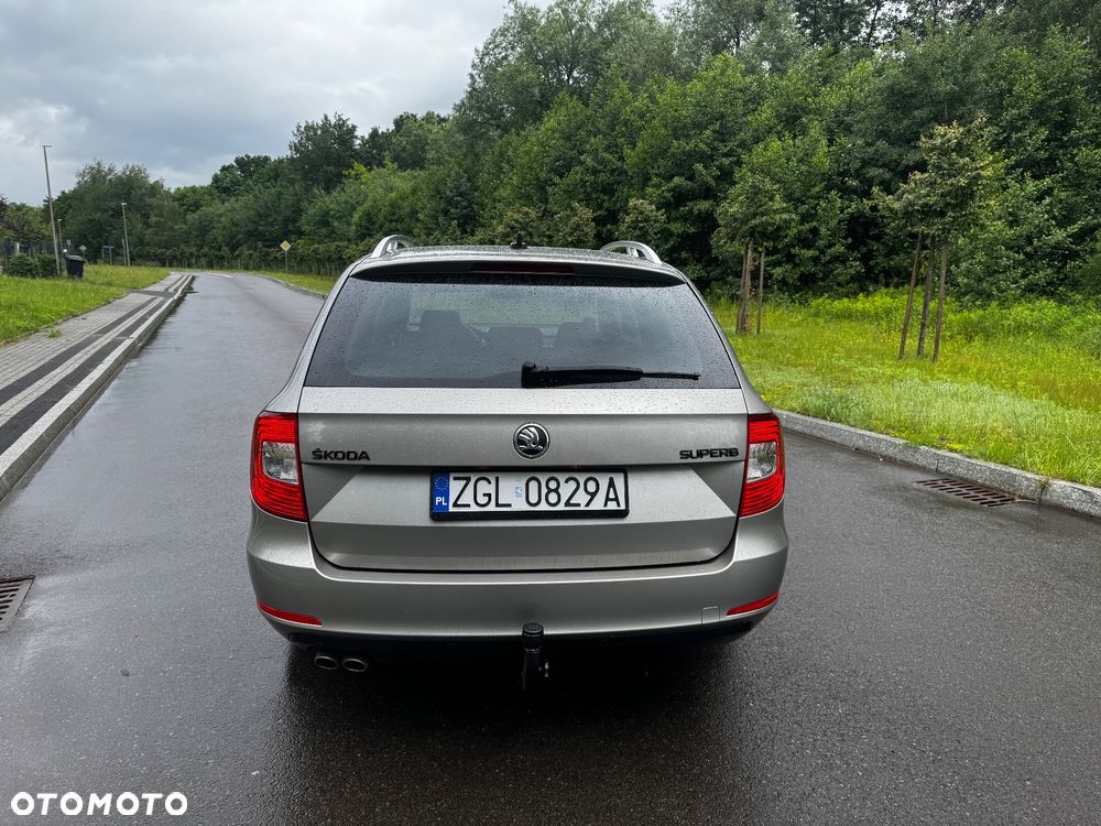 Skoda Superb 2.0 TDI Green tec DSG L&K - 5