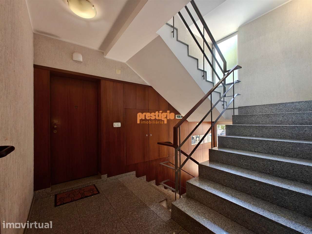 Apartamento T3 Venda em Braga (Maximinos, Sé e Cividade),Braga - Grande imagem: 3/28
