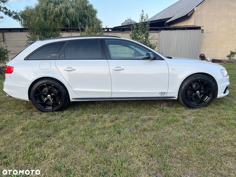 Audi A4 Avant - 11