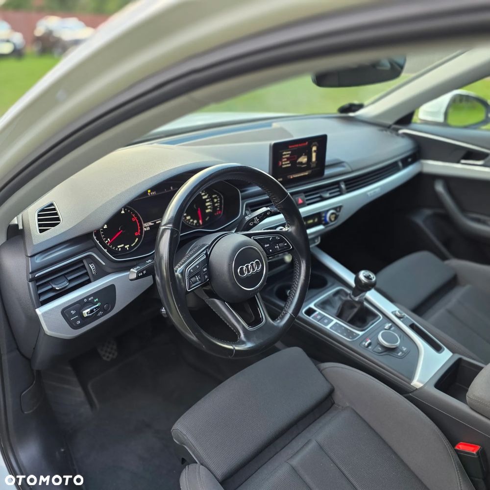 Audi A4 Avant 2.0 TDI quattro - 12