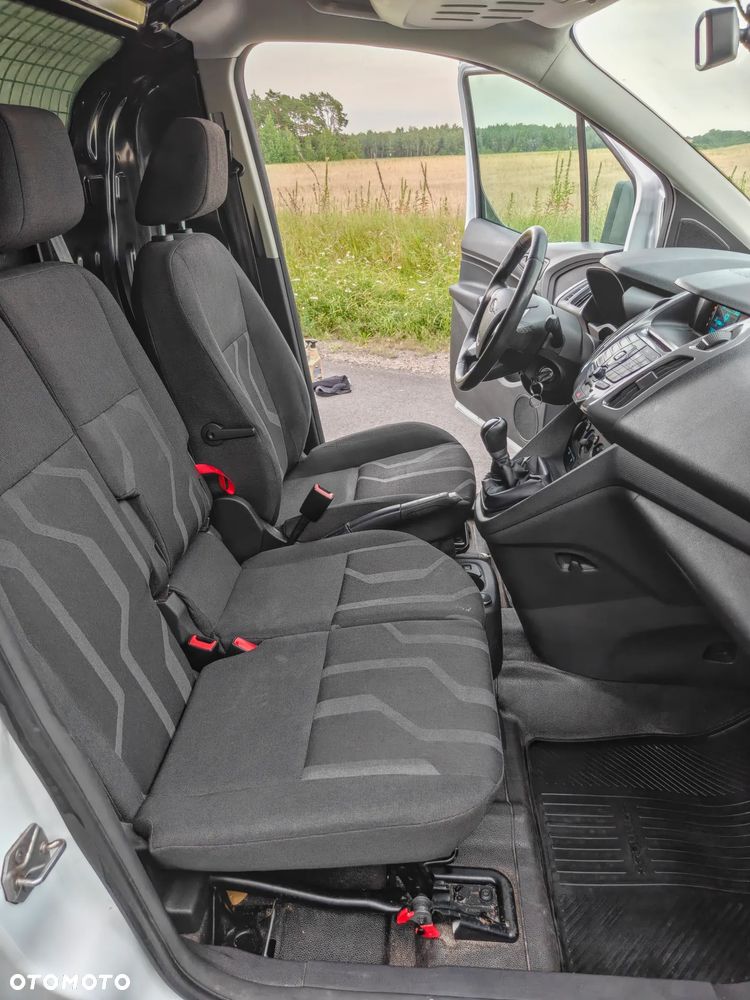 Ford Connect - 15