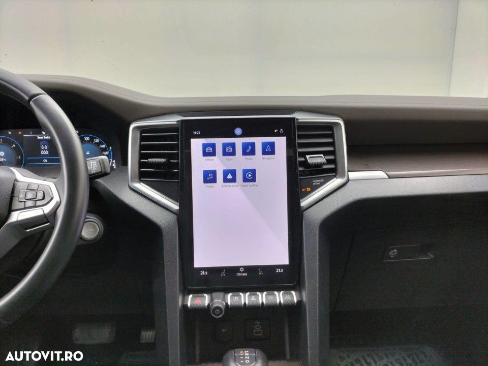 Volkswagen Amarok - 10