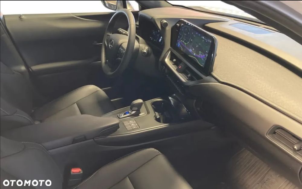 Lexus UX 300h (E-FOUR) Luxury Line - 6