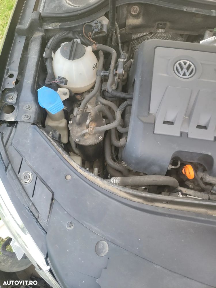 Volkswagen Passat 2.0 TDI BlueMotion Technology Highline - 4