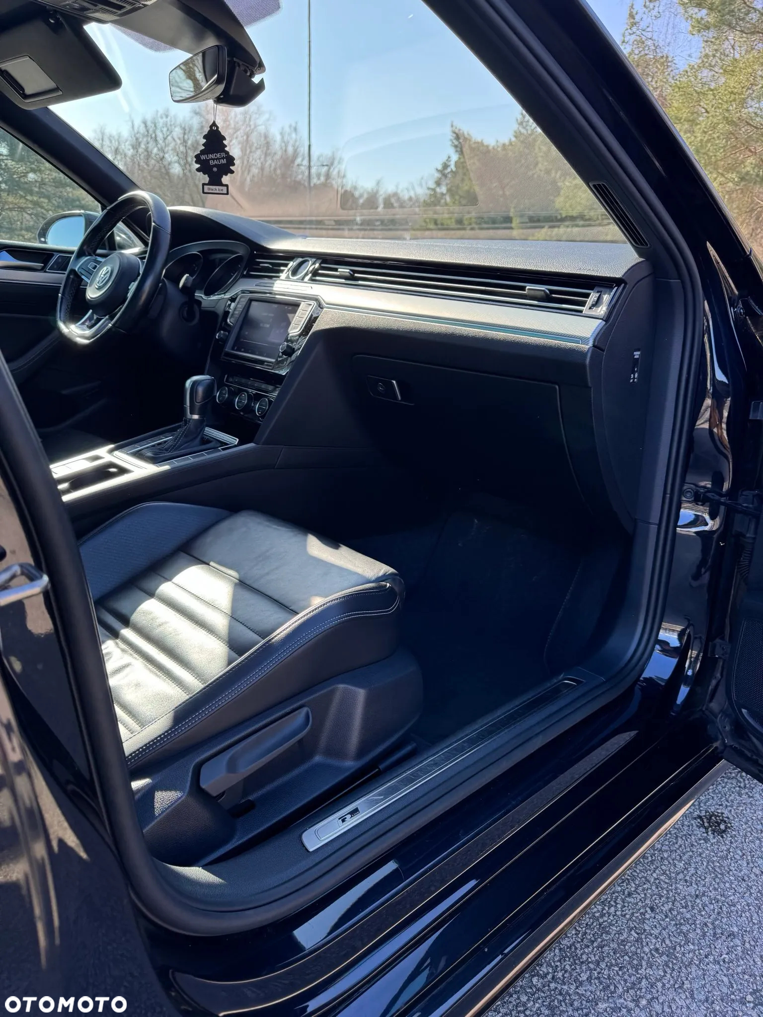 Volkswagen Passat 2.0 TDI 4Mot Elegance DSG - 20