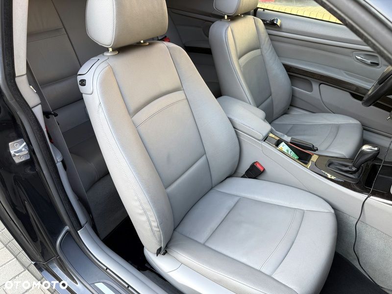 BMW Seria 3 - 15