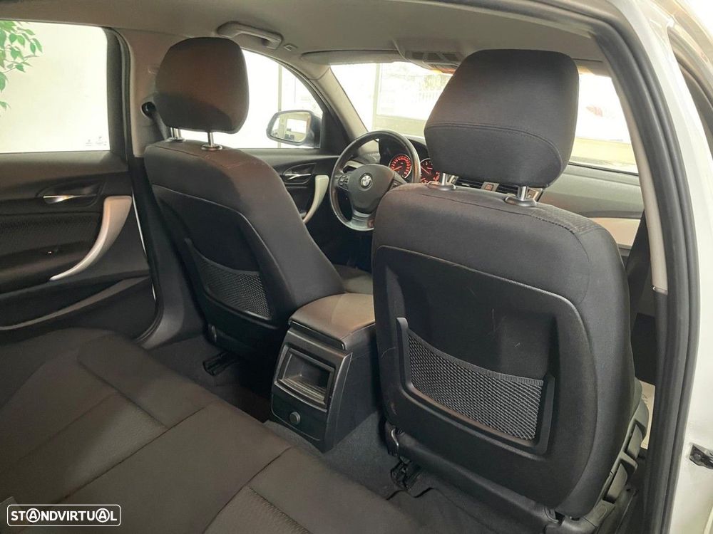 BMW 116 d Line Luxury Auto - 31